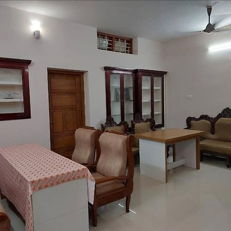 Home In Guruvayur-3 Bedroom Exterior photo